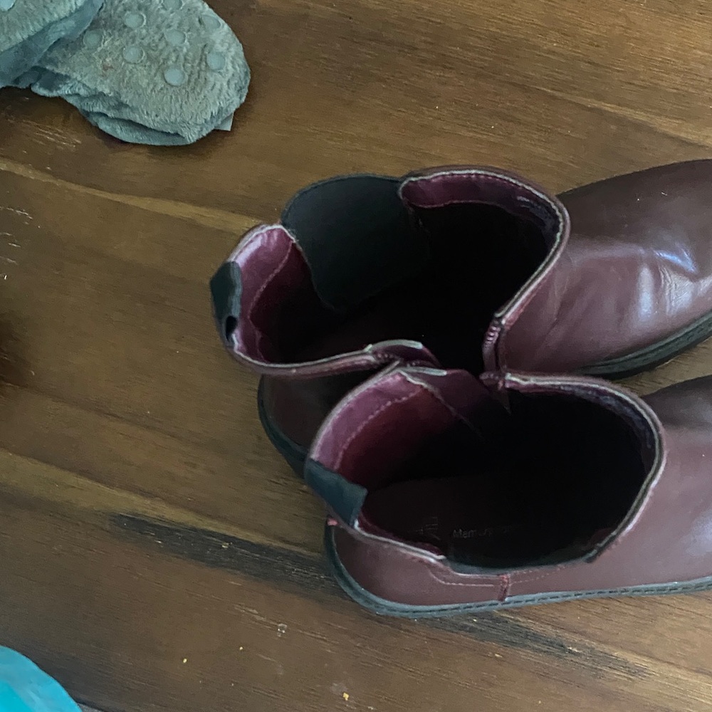 Women's Burgundy Ankle Boots